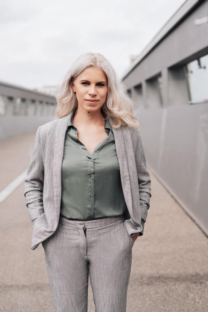 truva executive clarissa schragl